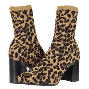 Blondo Sassy Leopard Waterproof Sz 8.5 Sock Booties Heeled Boots Pointed Toe EUC